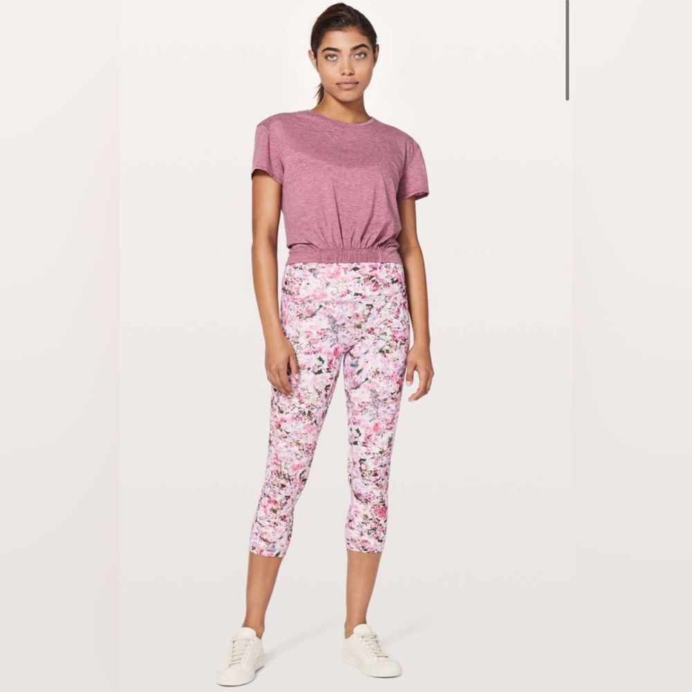Lululemon Wunder Under Crop (Hi-Rise) Full-On Luxtreme 21 Blossom Spritz Multi 6